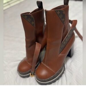 Women’s Brown Leather Platform Boots